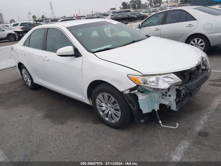 2014 TOYOTA CAMRY LE