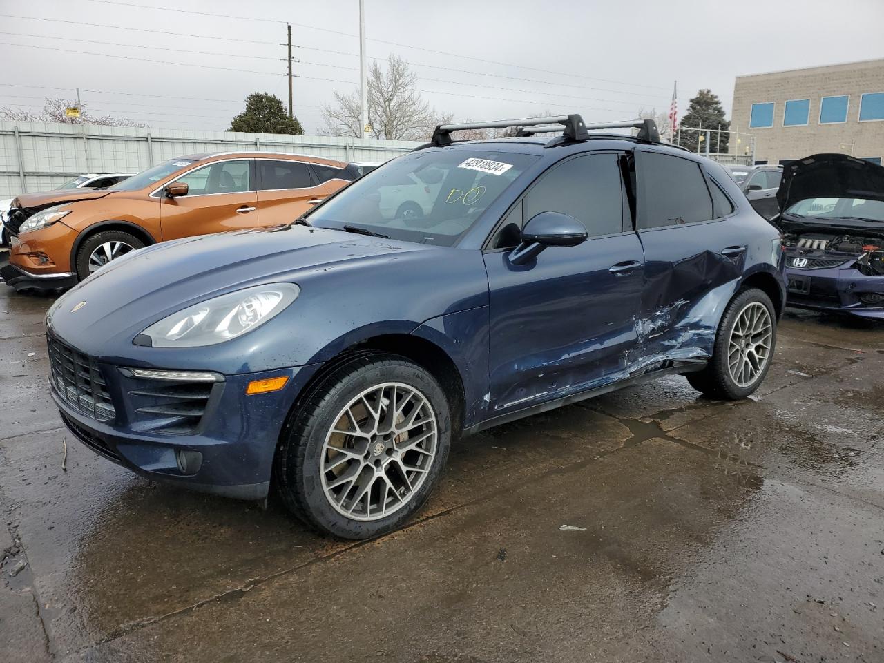 2015 PORSCHE MACAN S