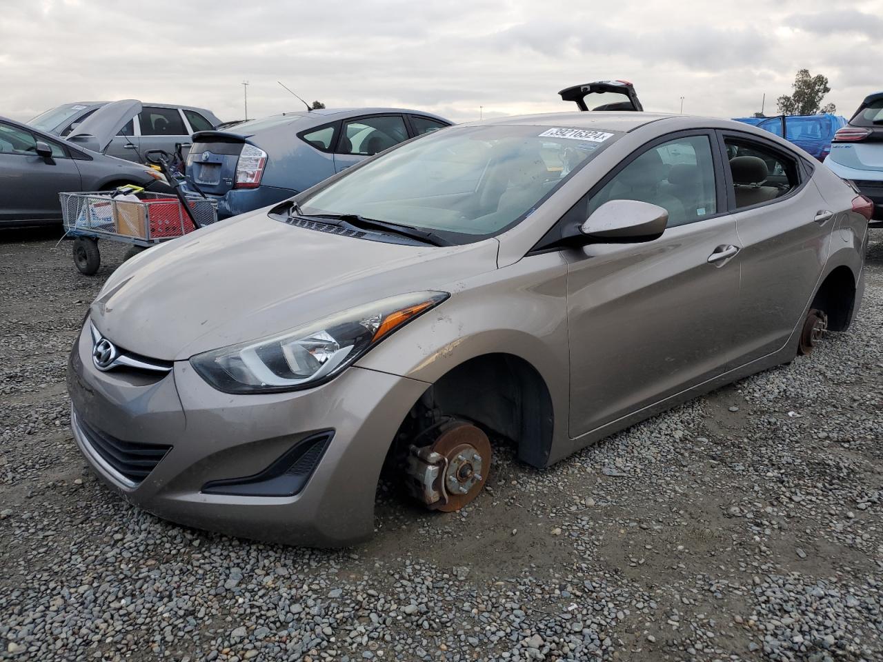 2015 HYUNDAI ELANTRA SE