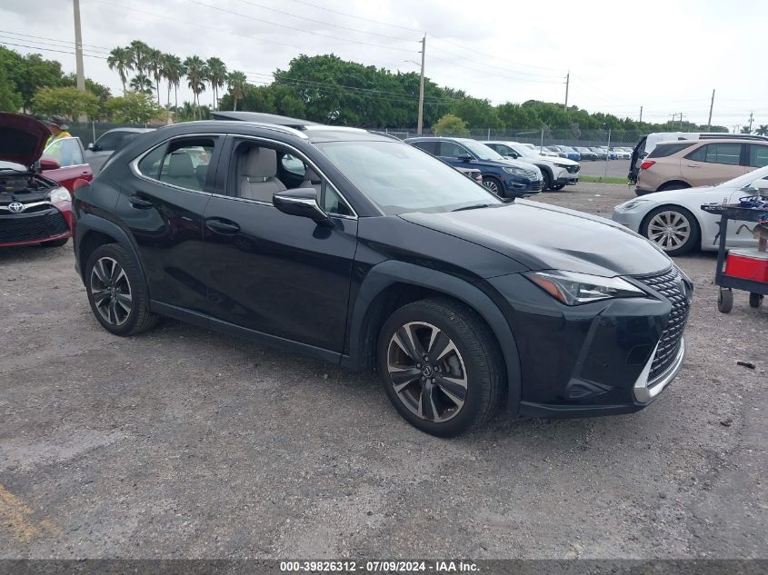 2021 LEXUS UX 200