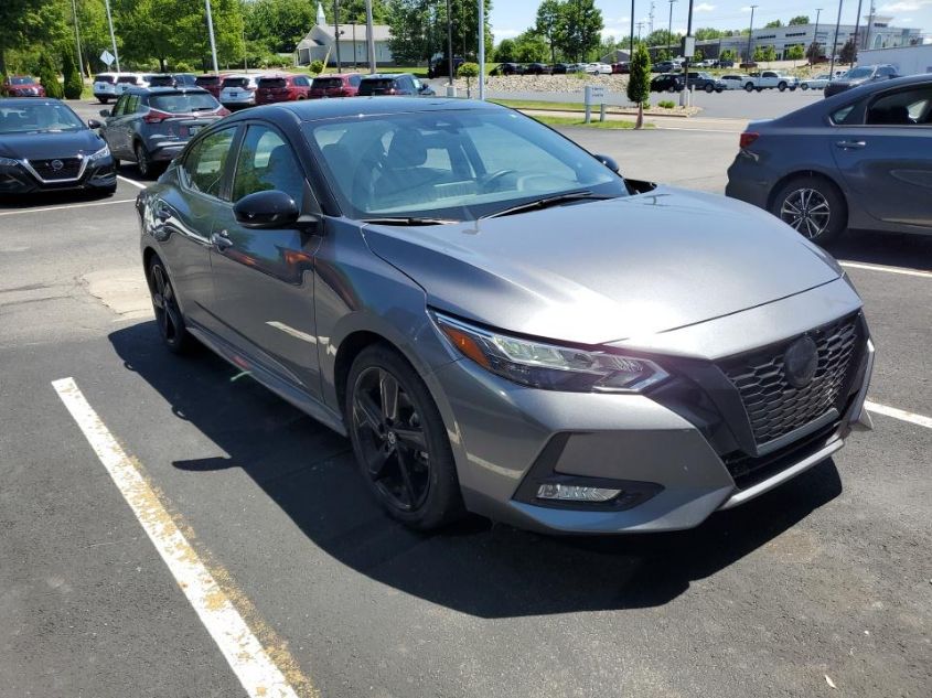 2022 NISSAN SENTRA SR