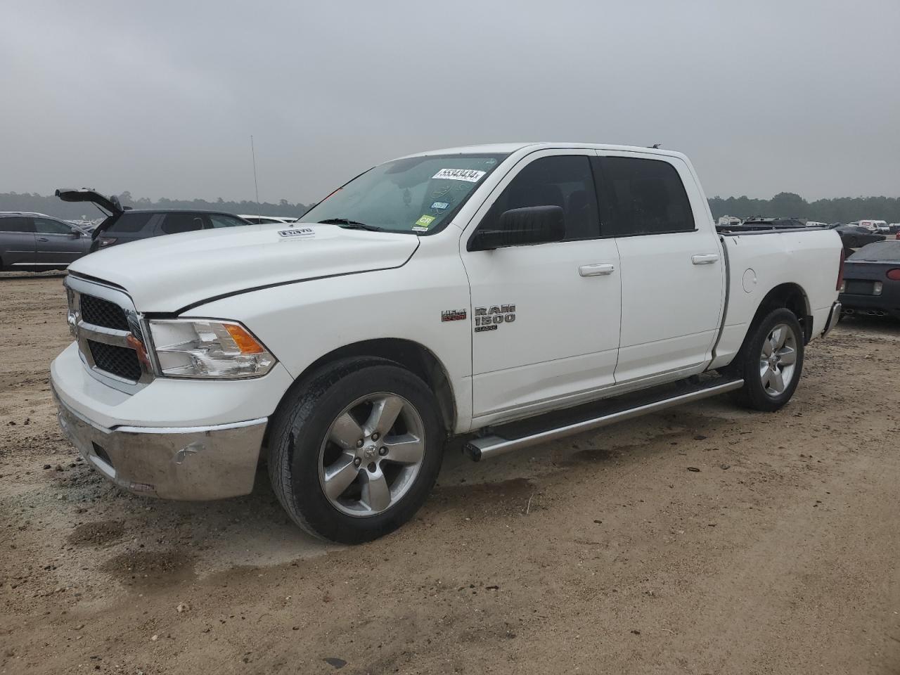 2019 RAM 1500 CLASSIC SLT