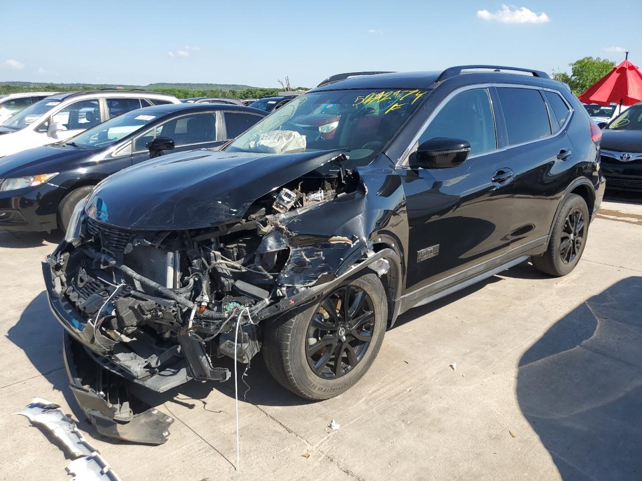 2017 NISSAN ROGUE S