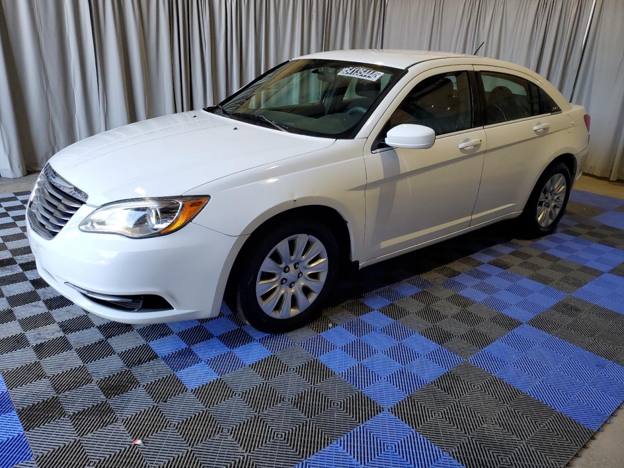 2013 CHRYSLER 200 LX