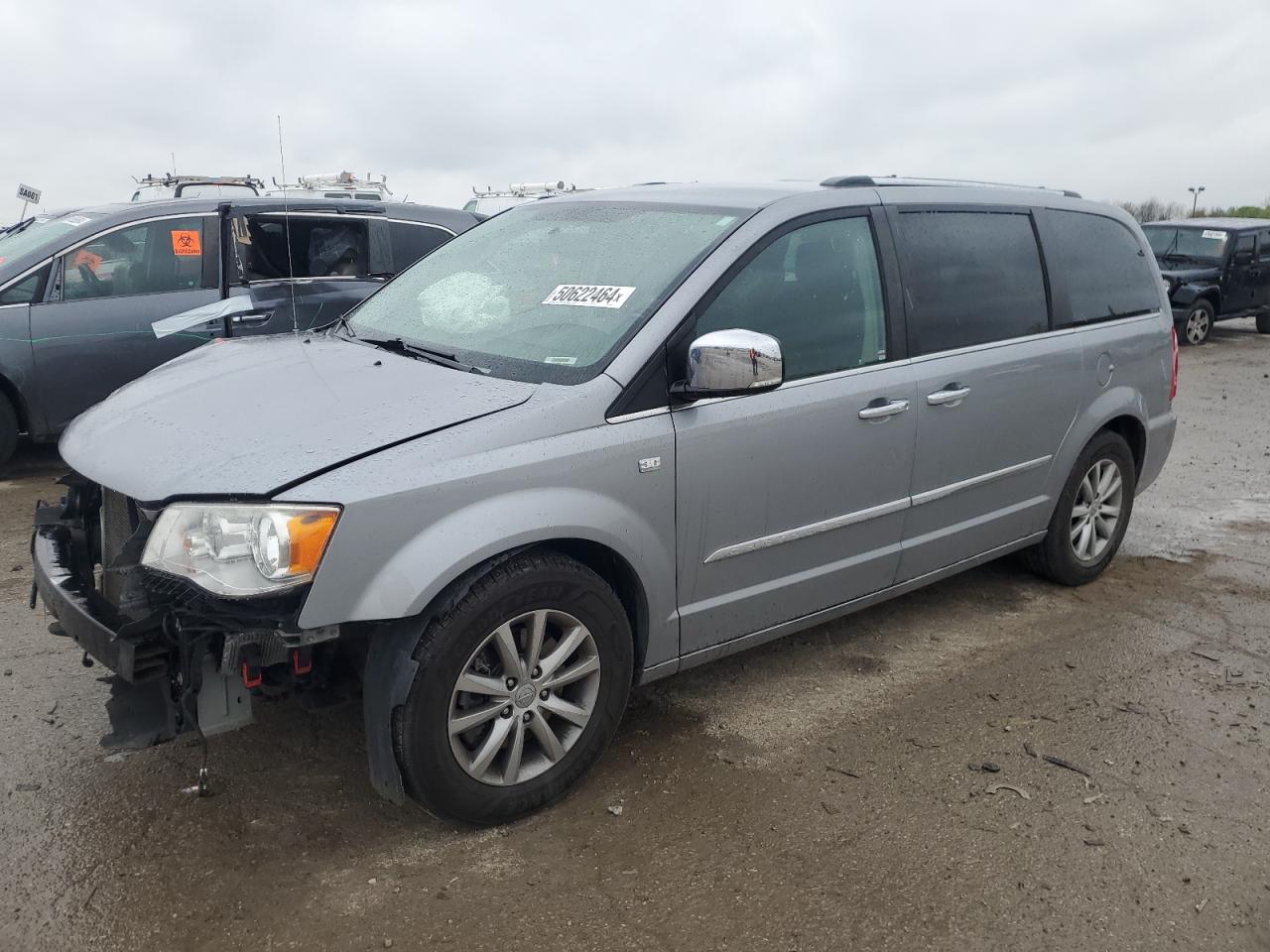 2014 CHRYSLER TOWN & COUNTRY TOURING L