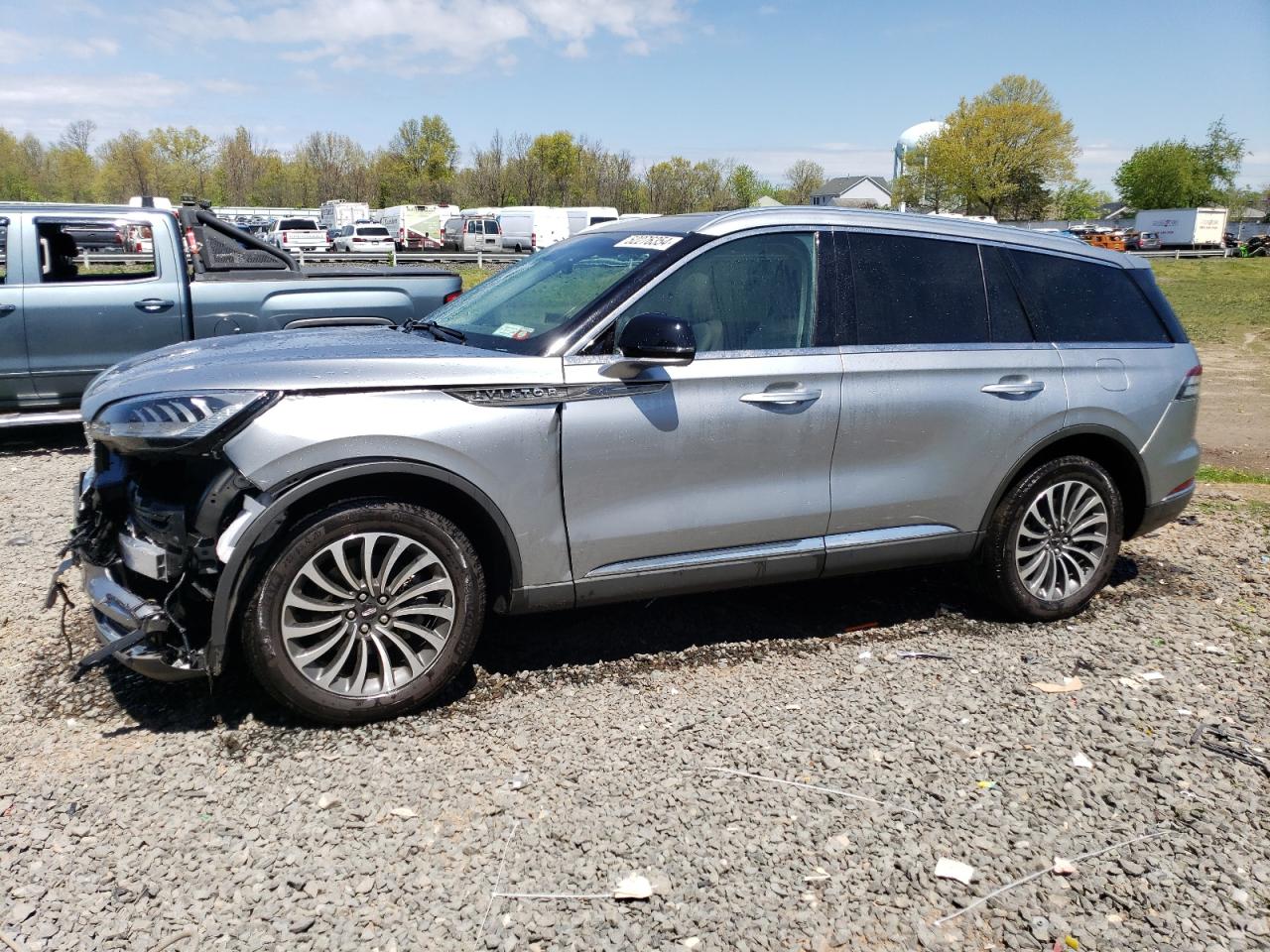 2022 LINCOLN AVIATOR