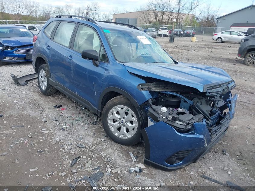 2022 SUBARU FORESTER