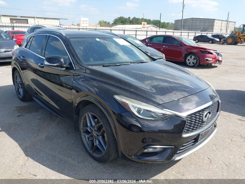 2017 INFINITI QX30 PREMIUM