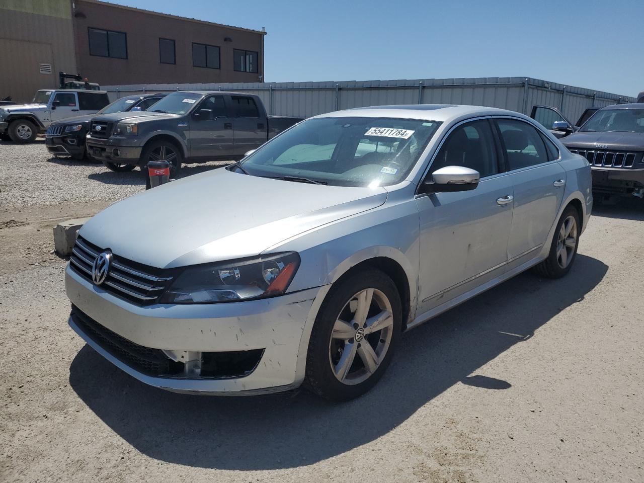 2013 VOLKSWAGEN PASSAT SE