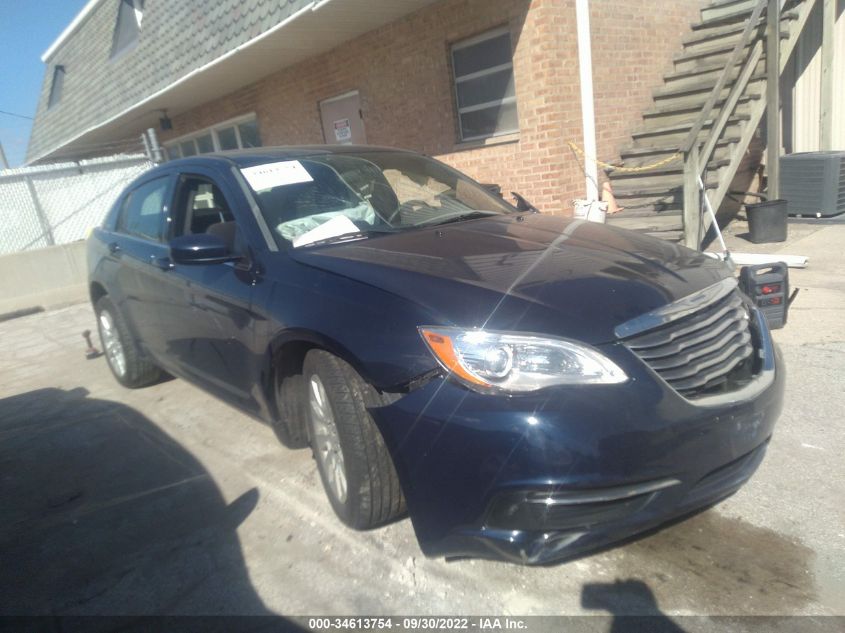 2014 CHRYSLER 200 LX