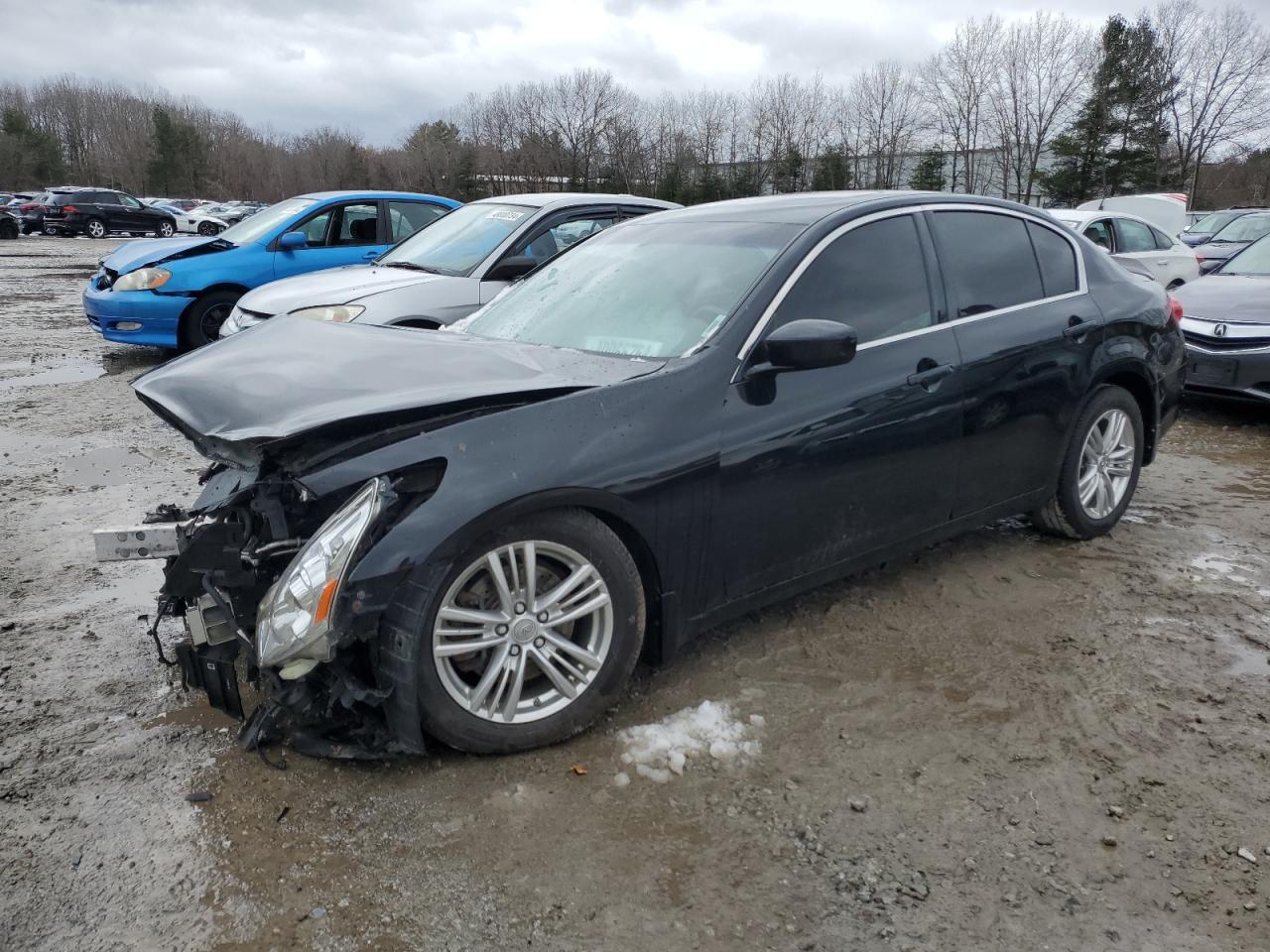 2013 INFINITI G37