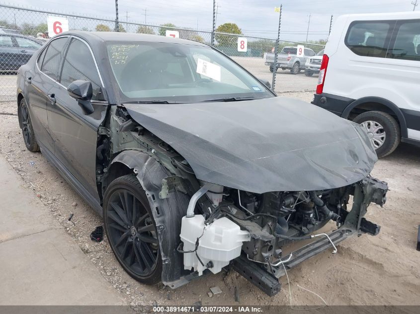 2023 TOYOTA CAMRY XSE