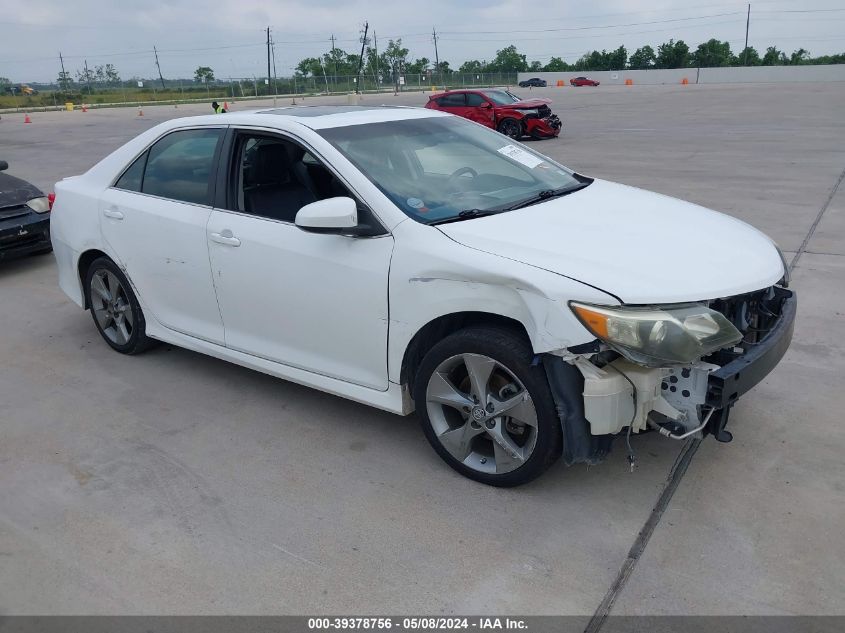 2012 TOYOTA CAMRY SE V6