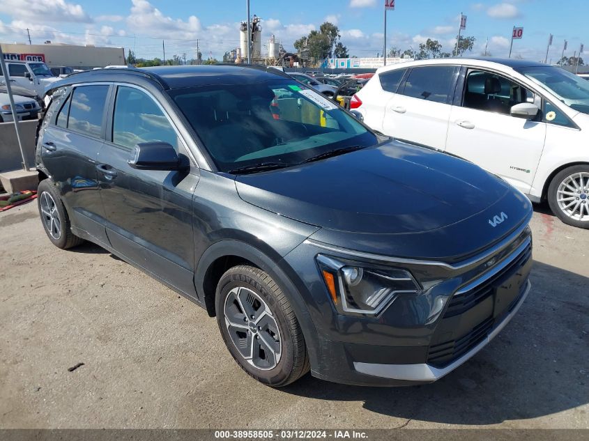 2023 KIA NIRO EX