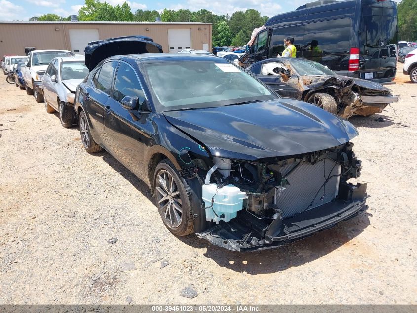 2023 TOYOTA CAMRY XLE V6