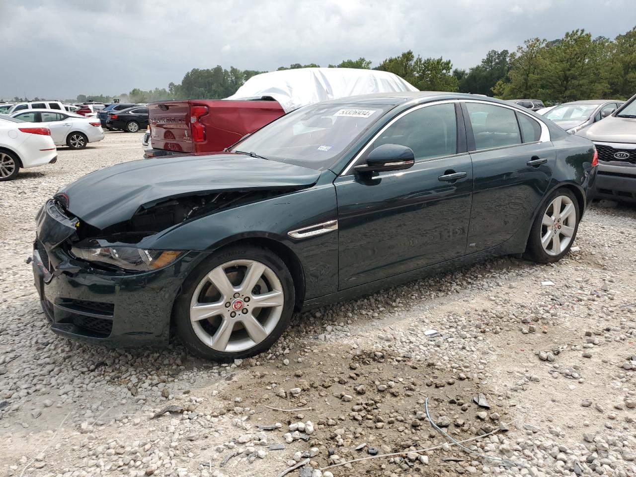 2017 JAGUAR XE PREMIUM