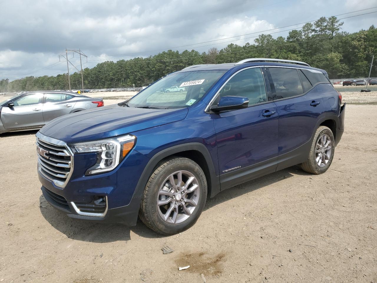 2023 GMC TERRAIN SLT