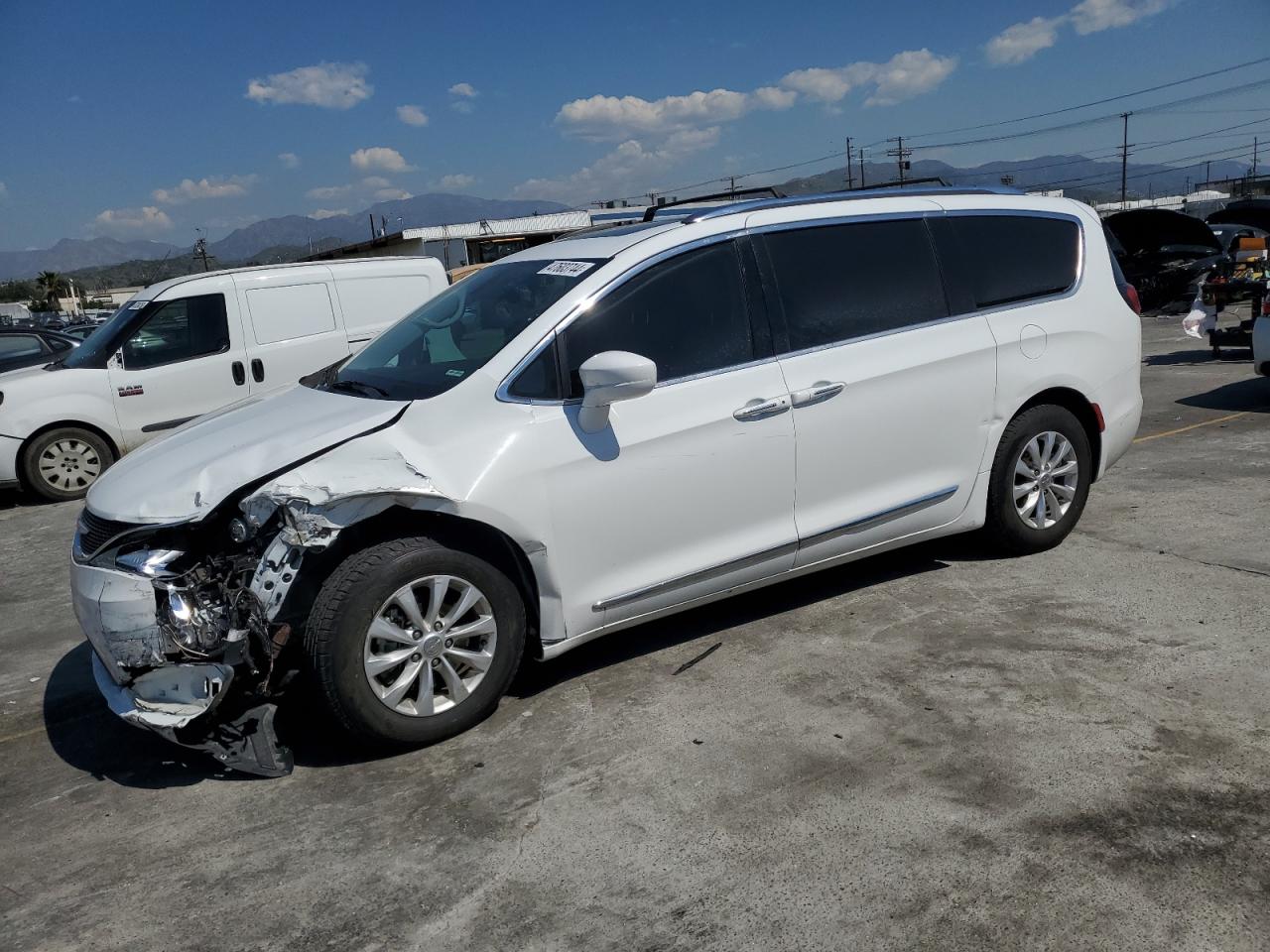 2018 CHRYSLER PACIFICA TOURING L PLUS