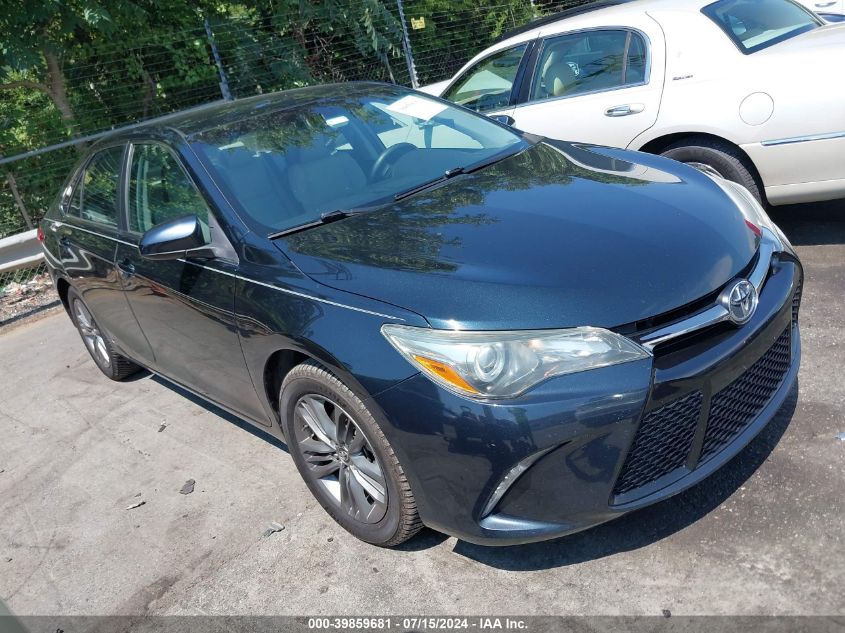 2015 TOYOTA CAMRY SE