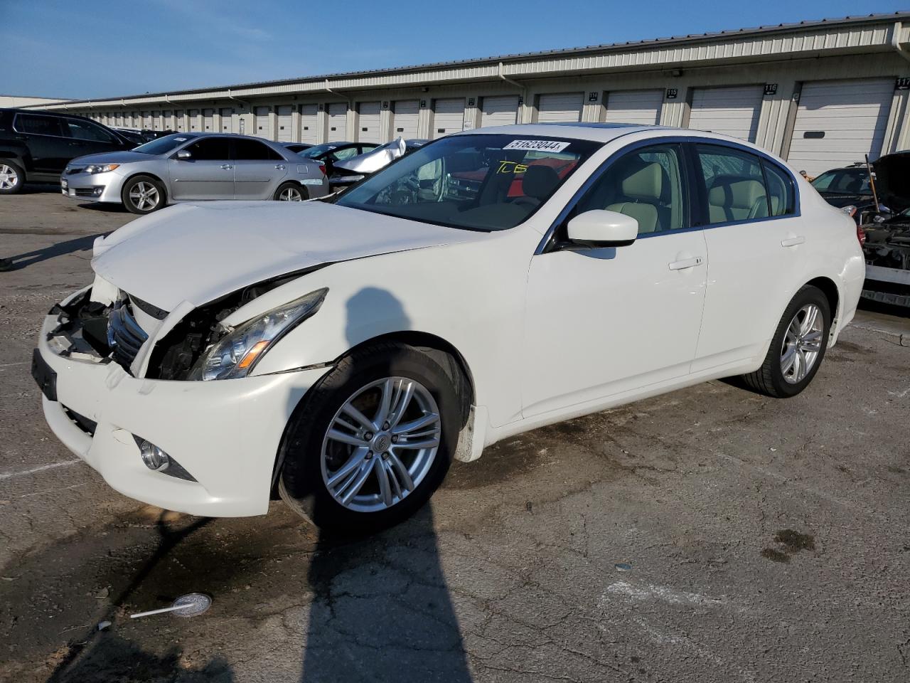 2013 INFINITI G37