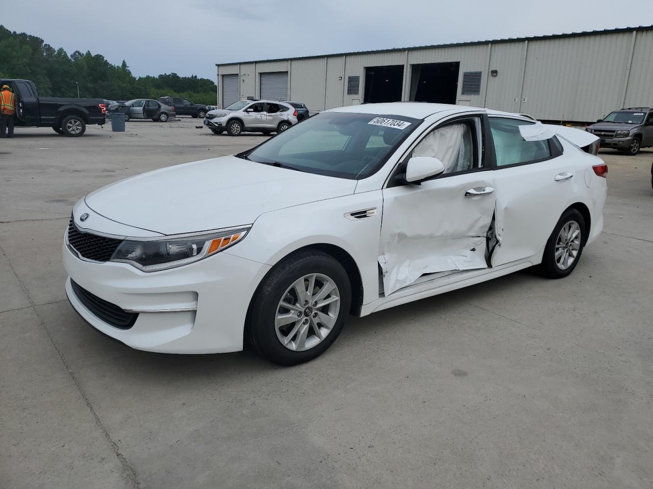 2017 KIA OPTIMA LX