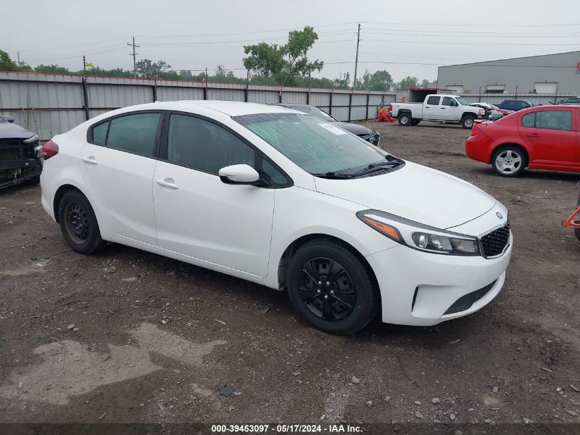 2017 KIA FORTE LX