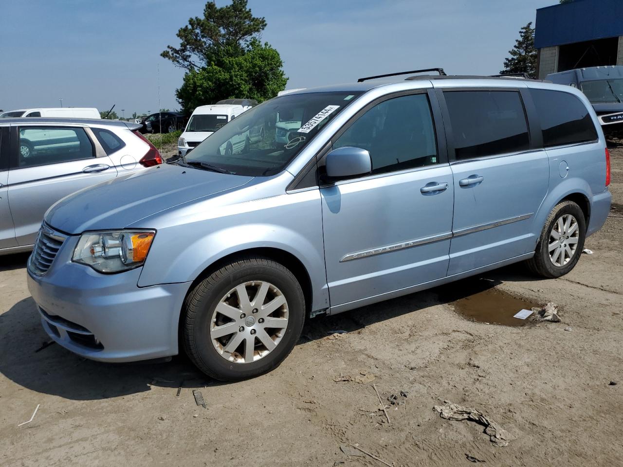 2012 CHRYSLER TOWN & COUNTRY TOURING