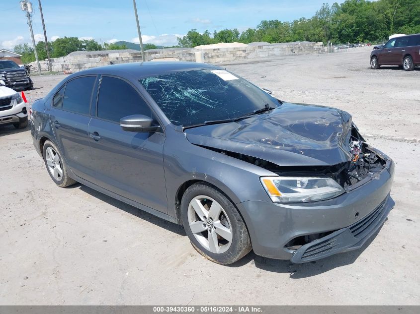 2012 VOLKSWAGEN JETTA 2.0L TDI