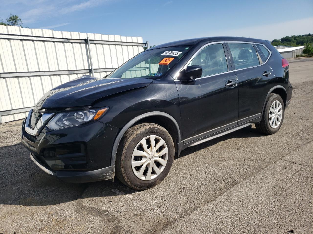 2017 NISSAN ROGUE S