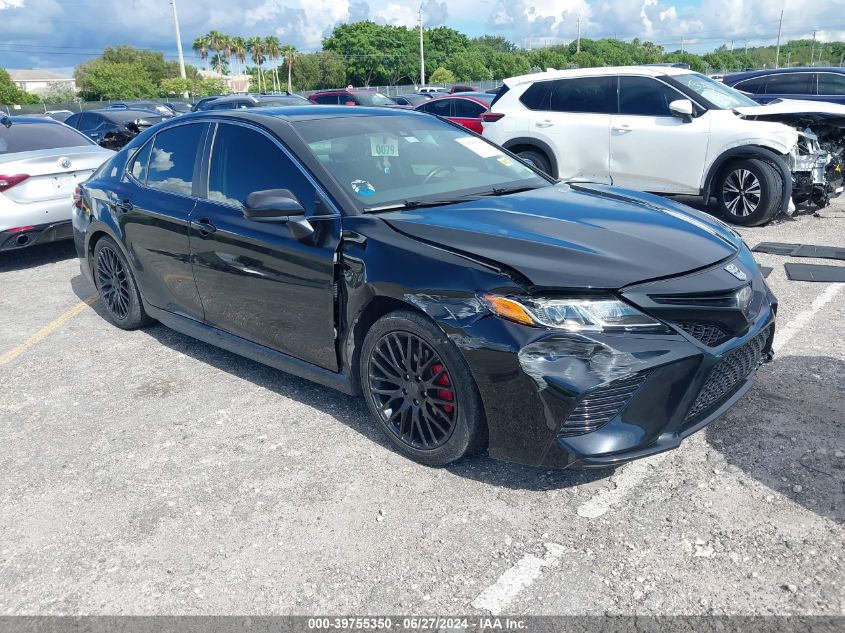 2019 TOYOTA CAMRY SE