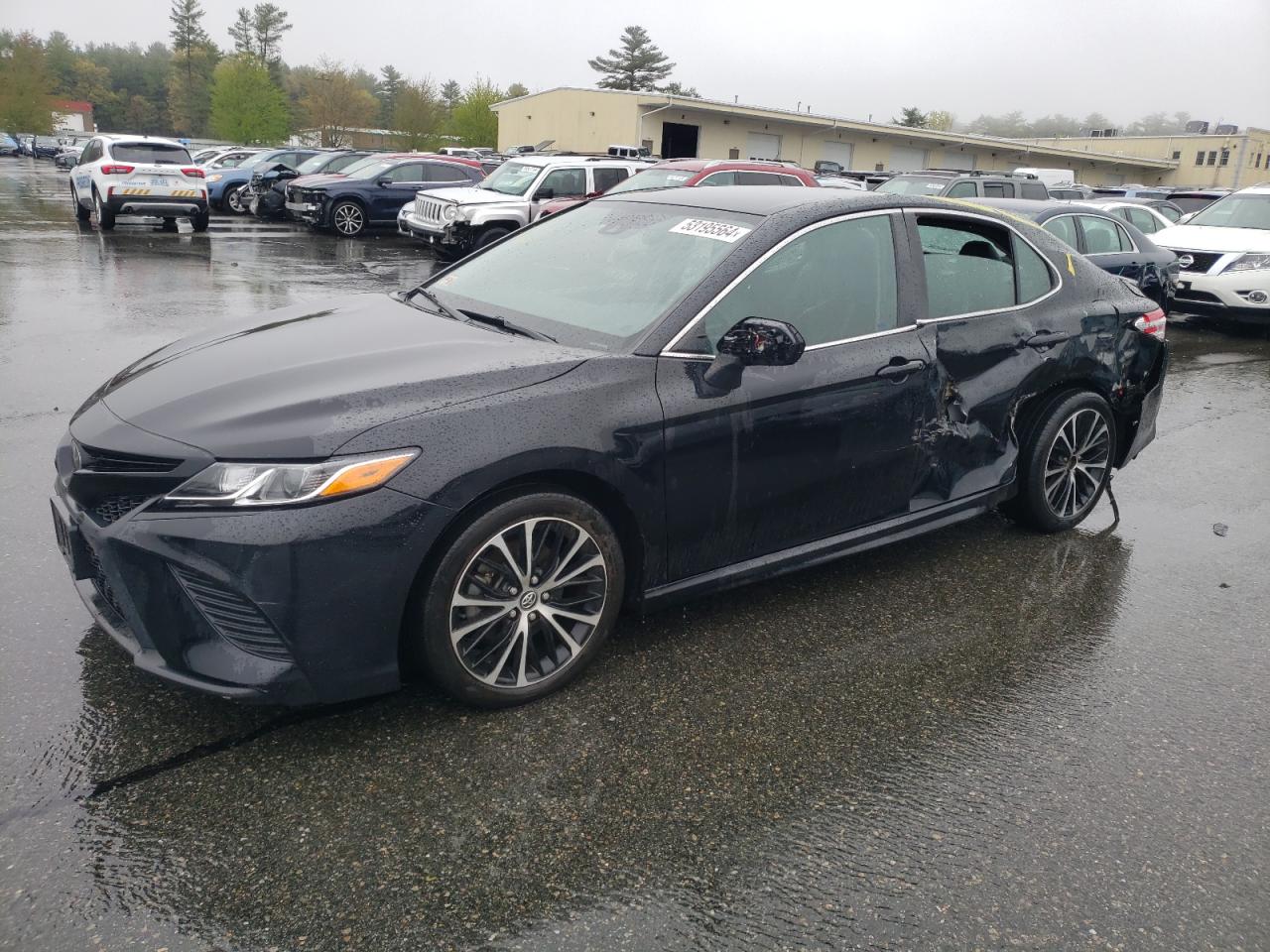 2020 TOYOTA CAMRY SE