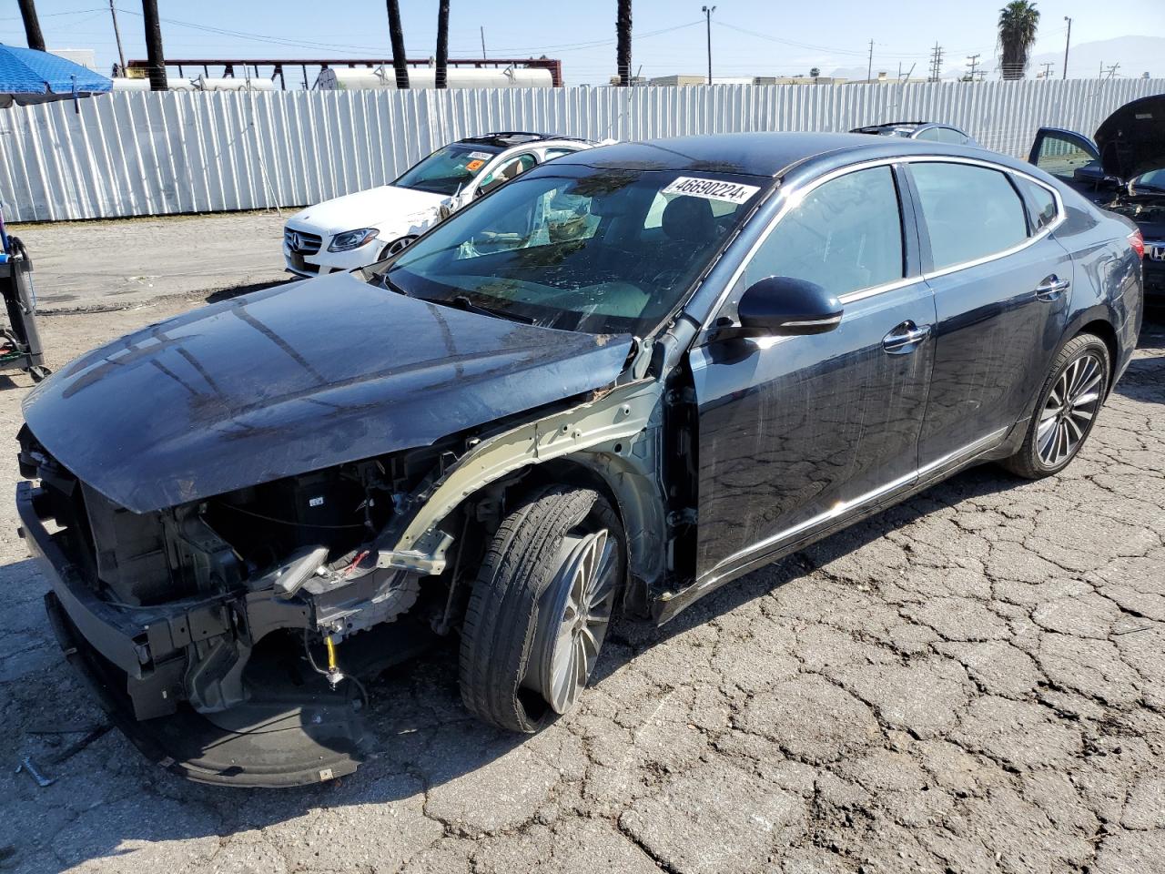 2018 KIA CADENZA PREMIUM