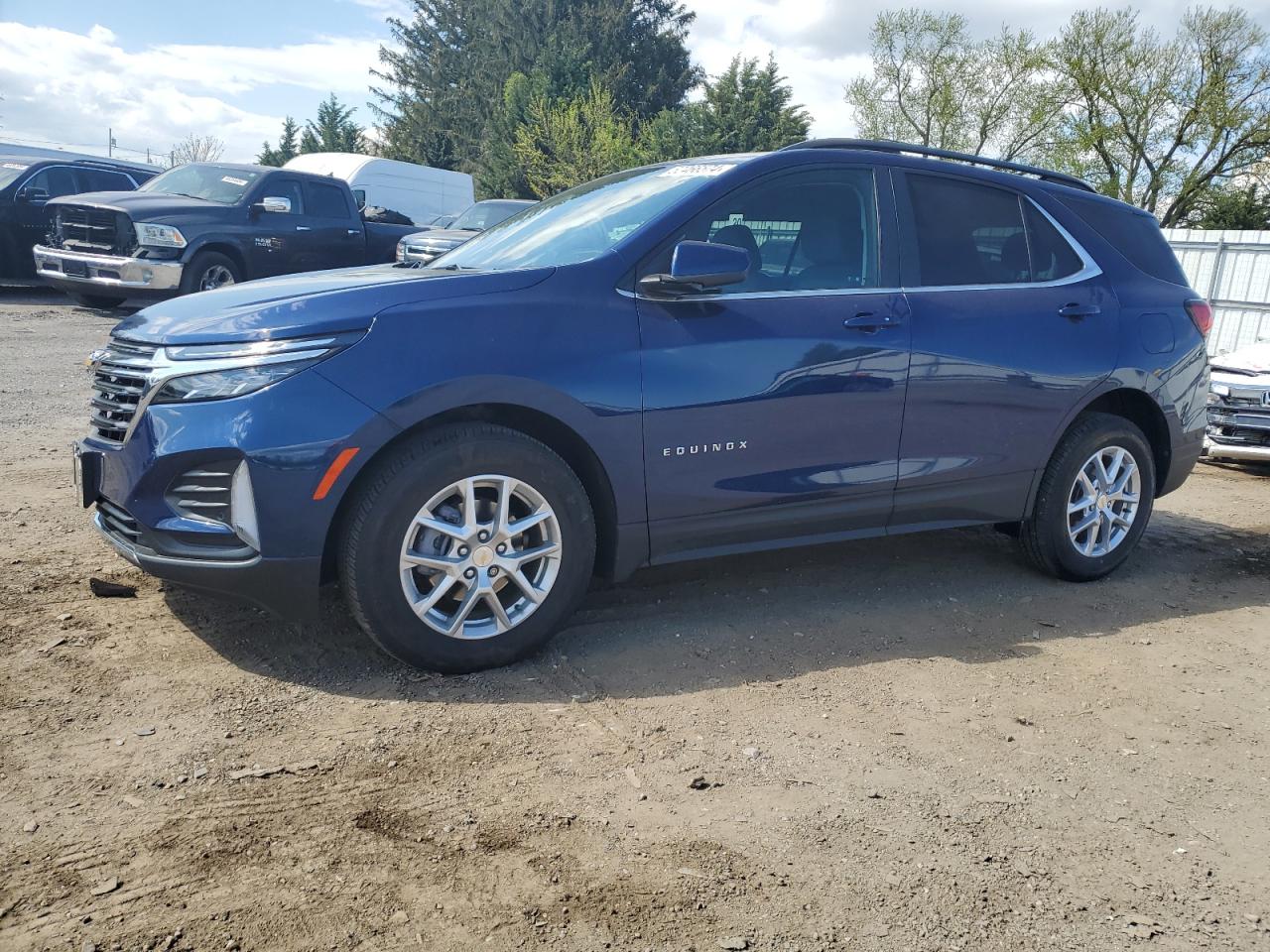 2022 CHEVROLET EQUINOX LT