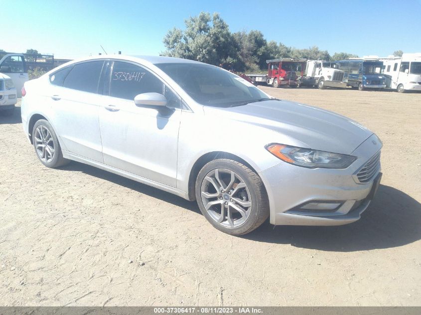 2017 FORD FUSION SE