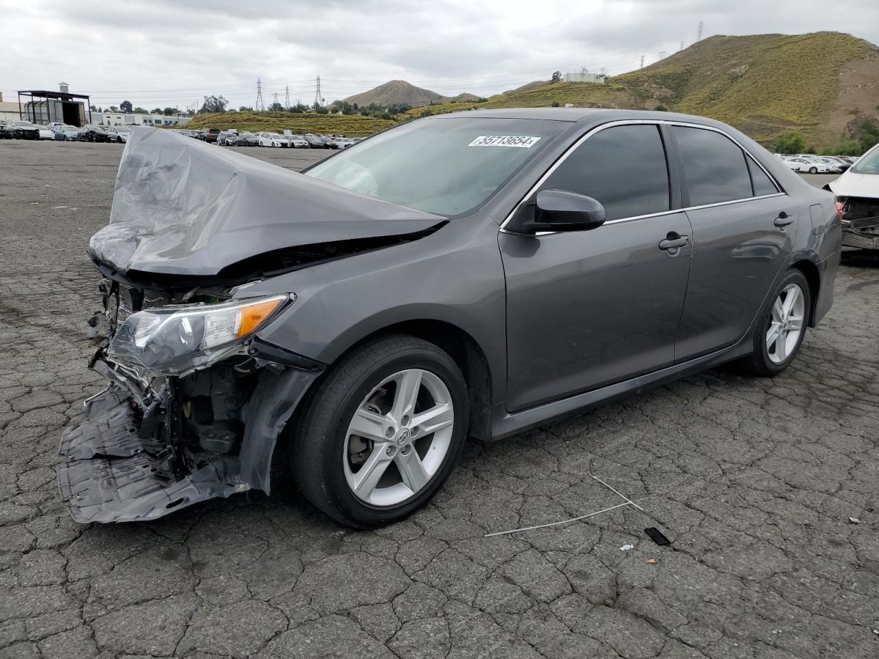 2014 TOYOTA CAMRY L