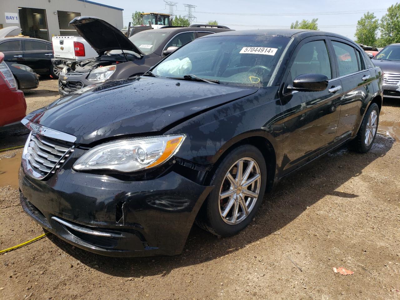 2013 CHRYSLER 200 LX