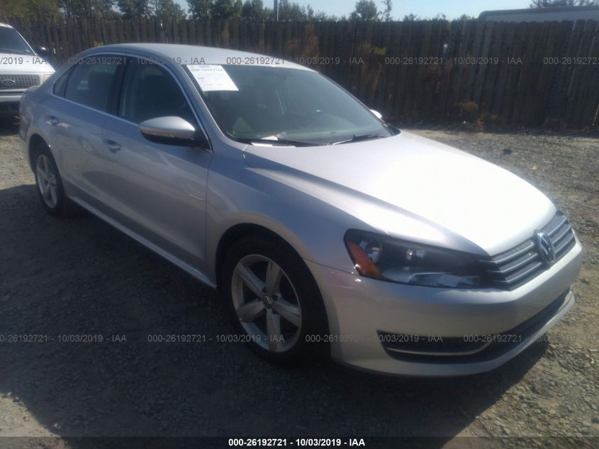 2012 VOLKSWAGEN PASSAT 2.5L SE