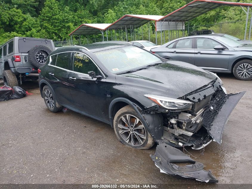 2019 INFINITI QX30 LUXE