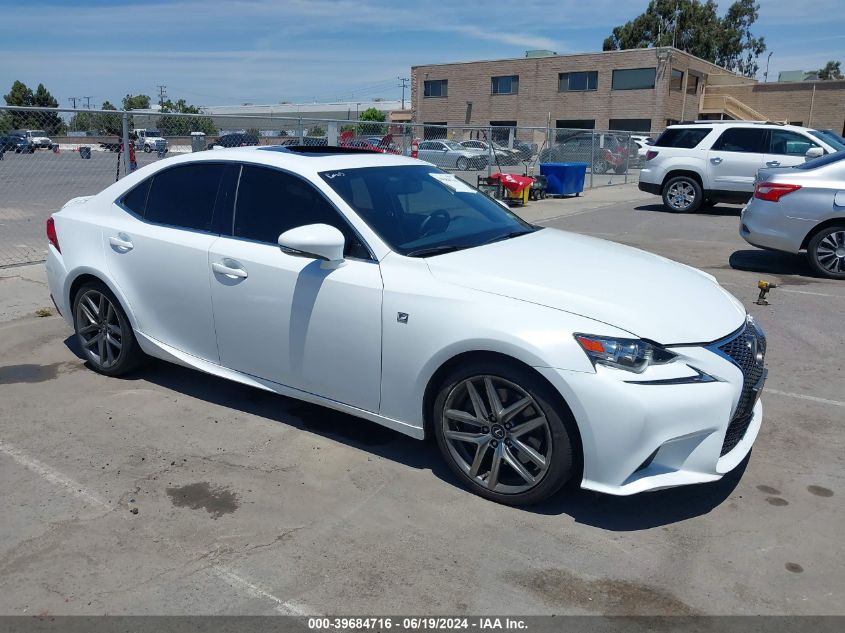 2016 LEXUS IS 200T