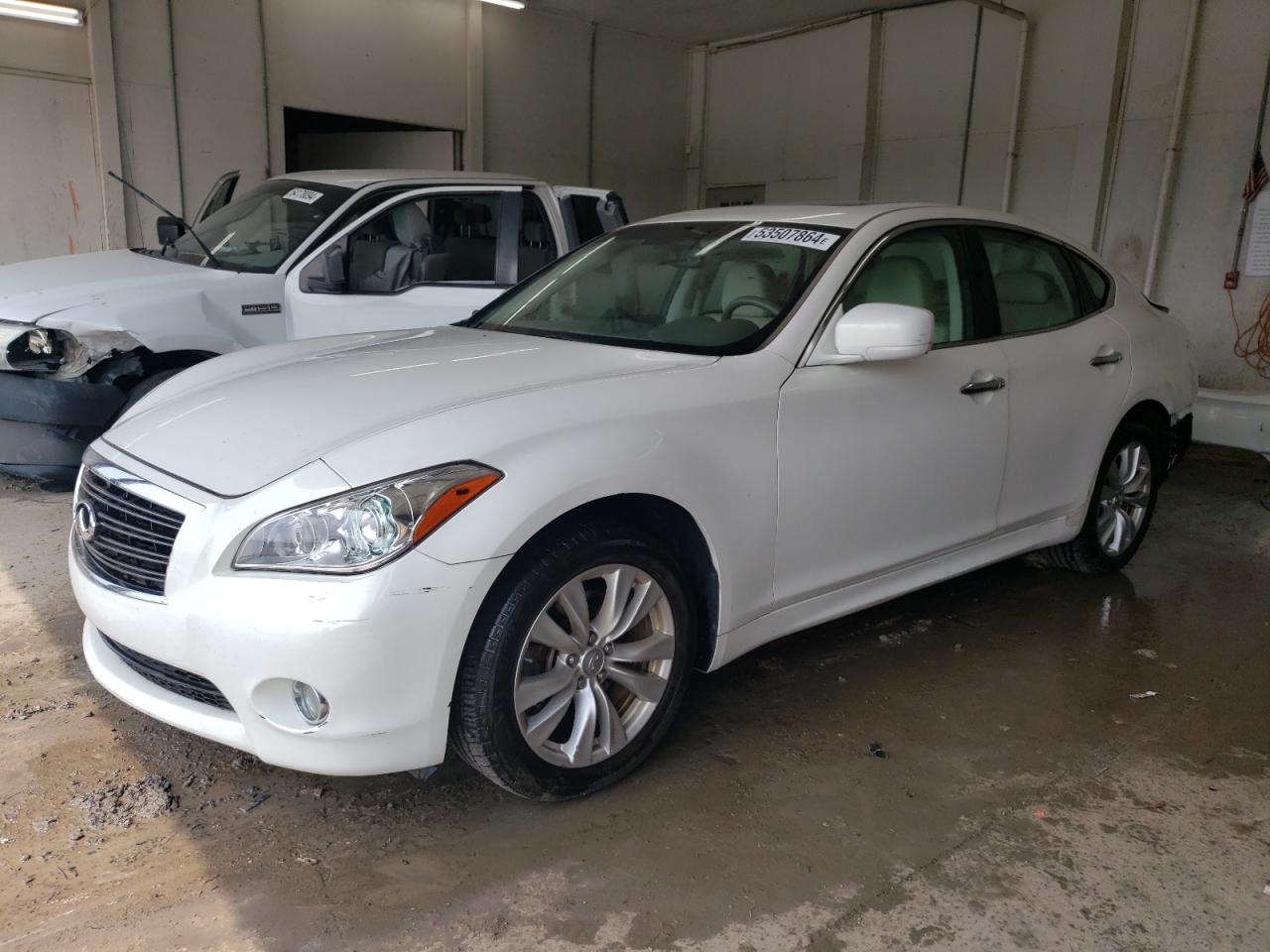 2011 INFINITI M37 X