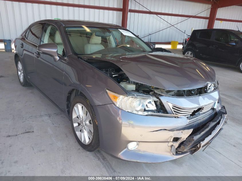 2013 LEXUS ES 300H