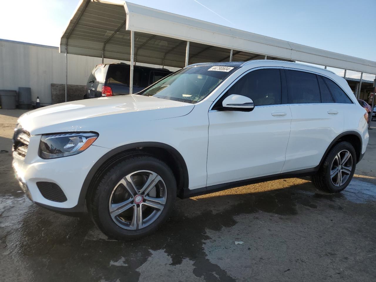 2017 MERCEDES-BENZ GLC 300