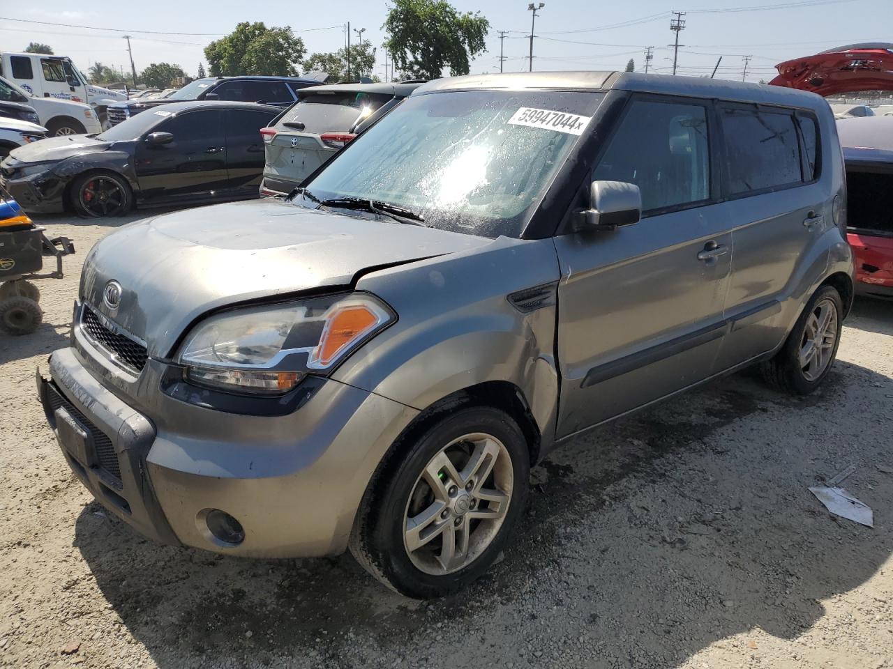 2011 KIA SOUL +