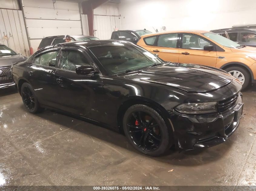 2017 DODGE CHARGER SE RWD