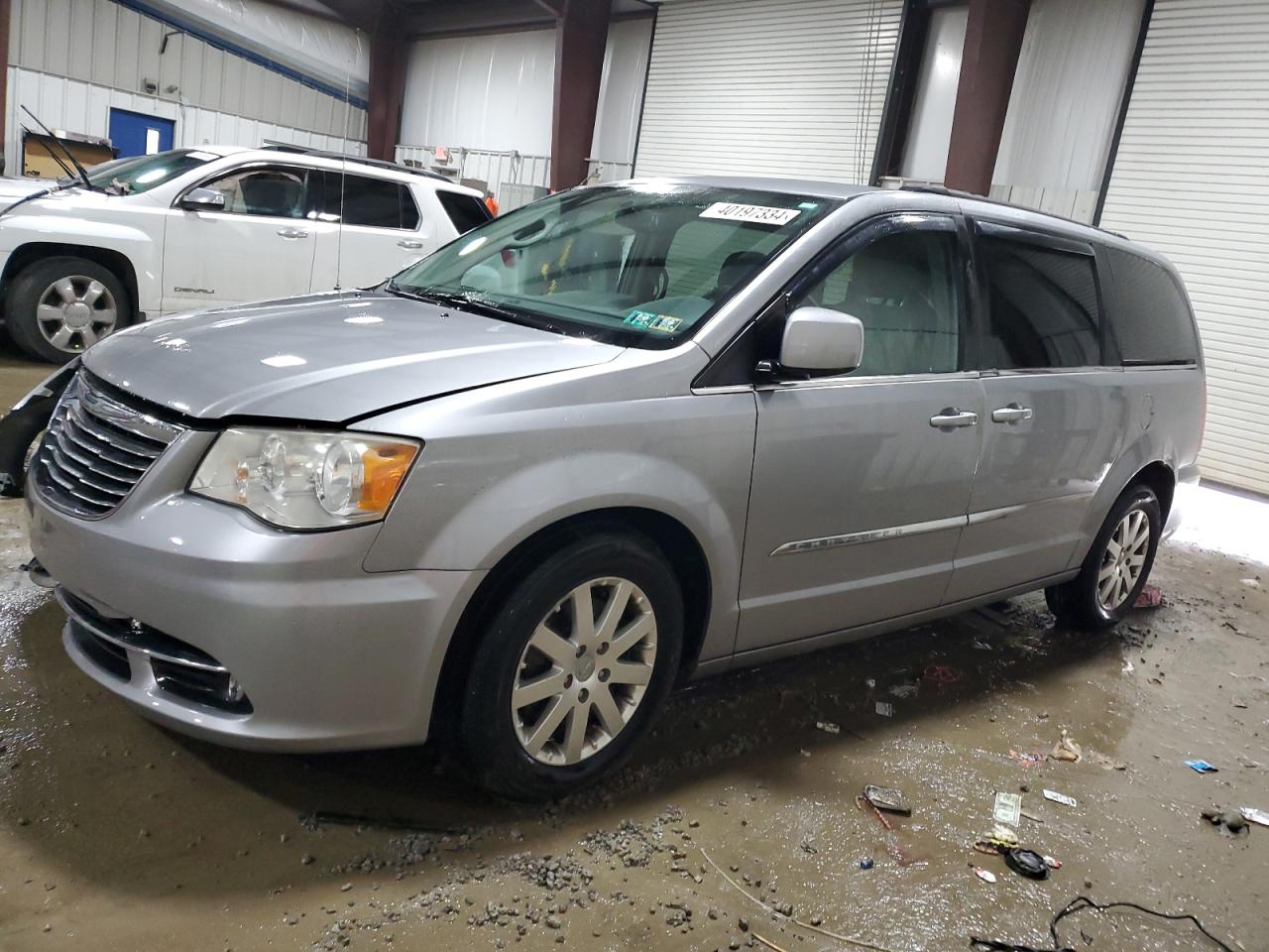 2013 CHRYSLER TOWN & COUNTRY TOURING