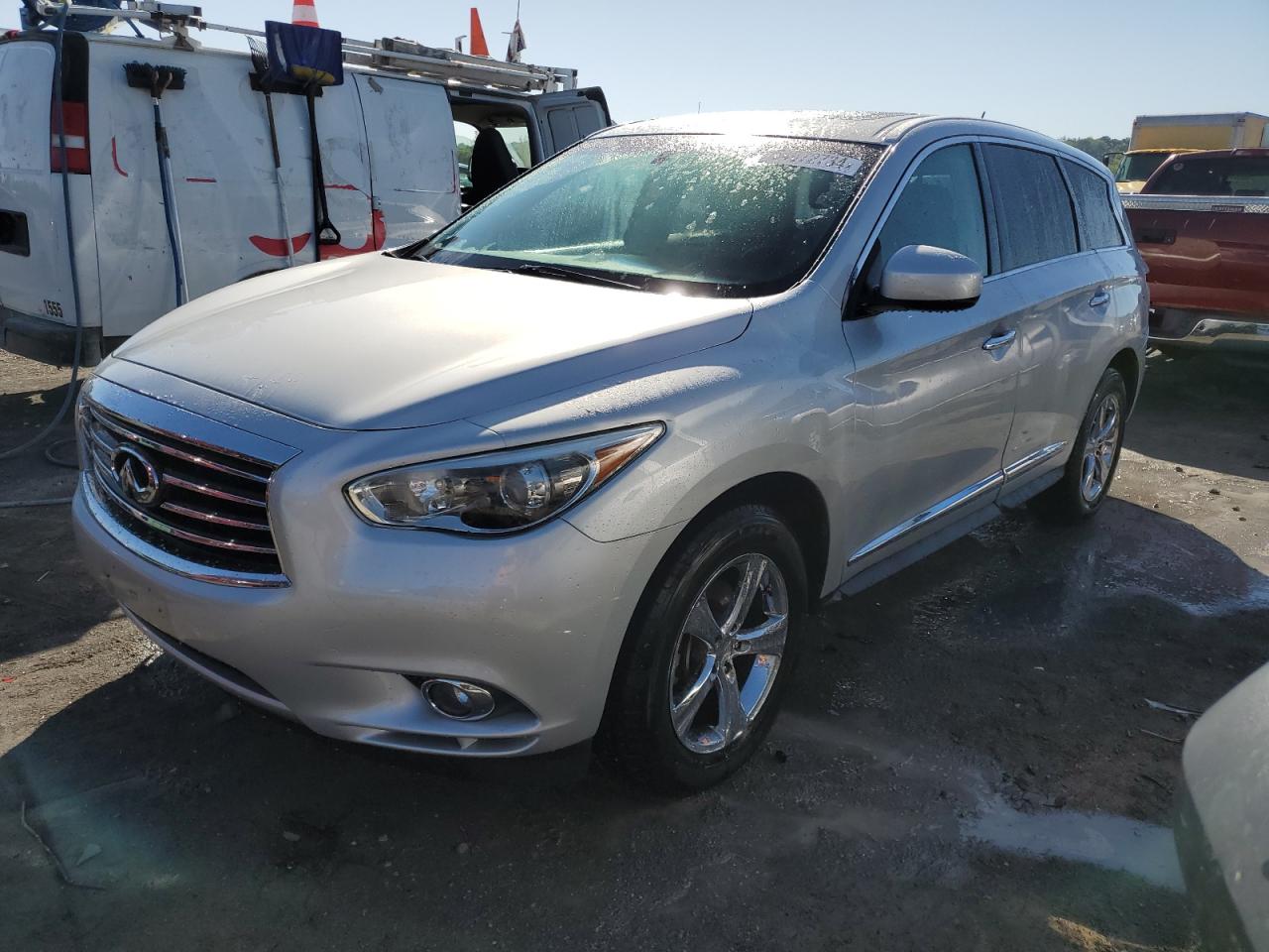 2013 INFINITI JX35