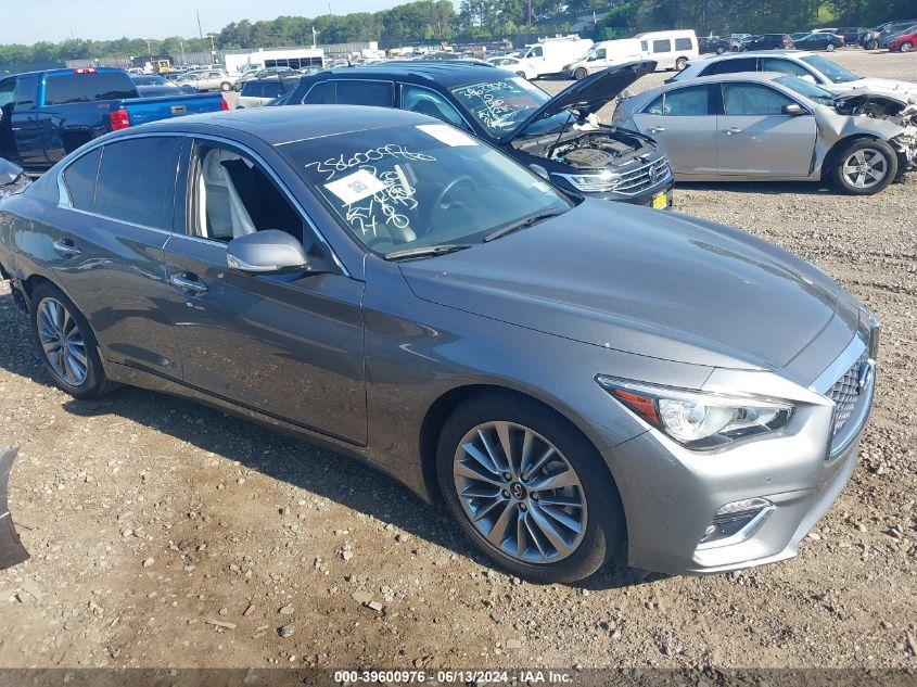 2022 INFINITI Q50 LUXE