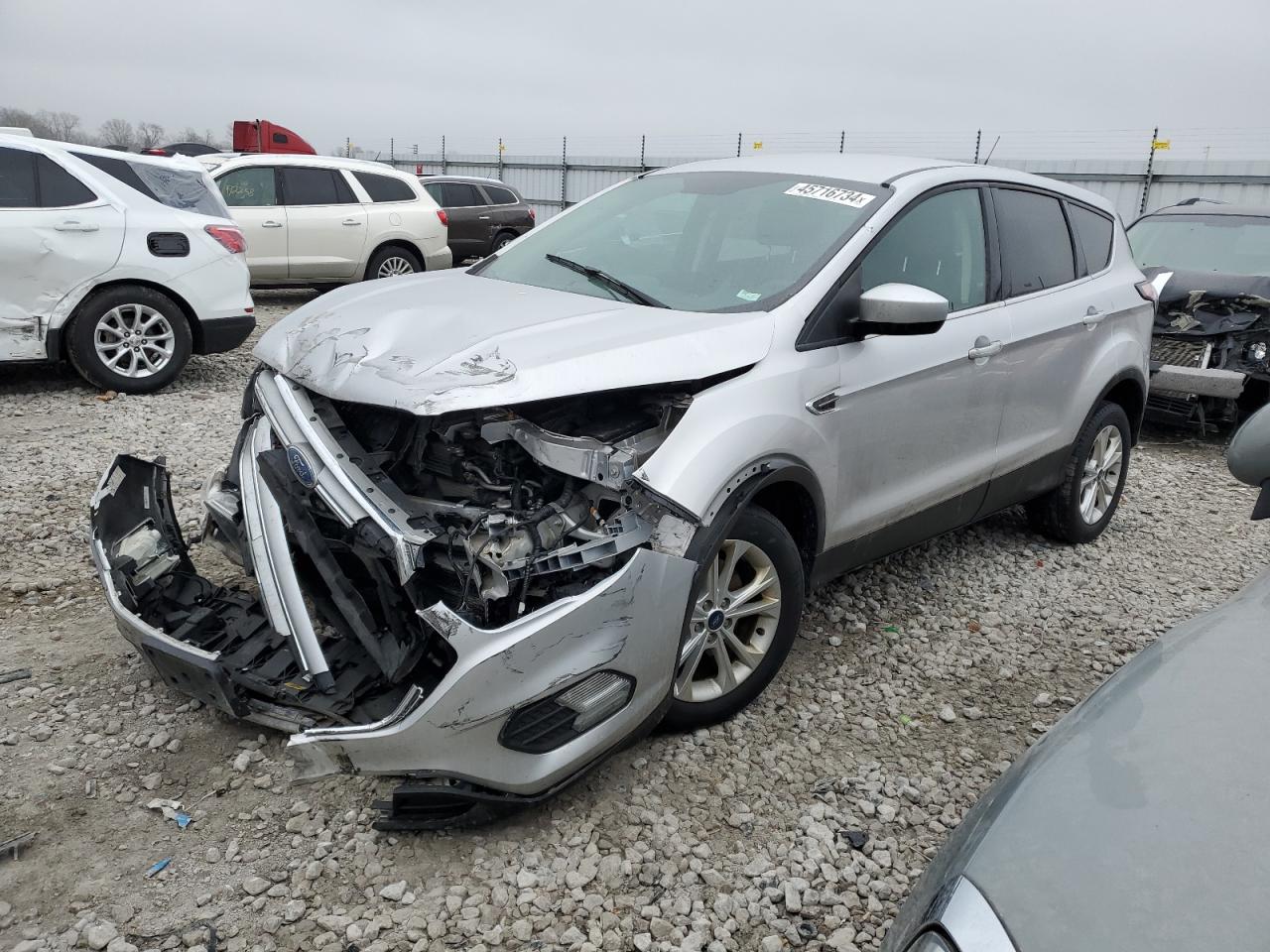 2017 FORD ESCAPE SE