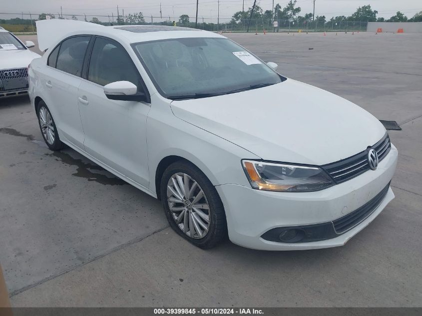 2014 VOLKSWAGEN JETTA 2.0L TDI