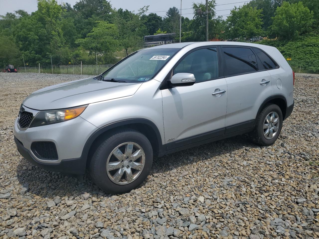 2011 KIA SORENTO BASE